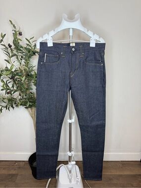 Straight-Leg Jeans in Dark Indigo